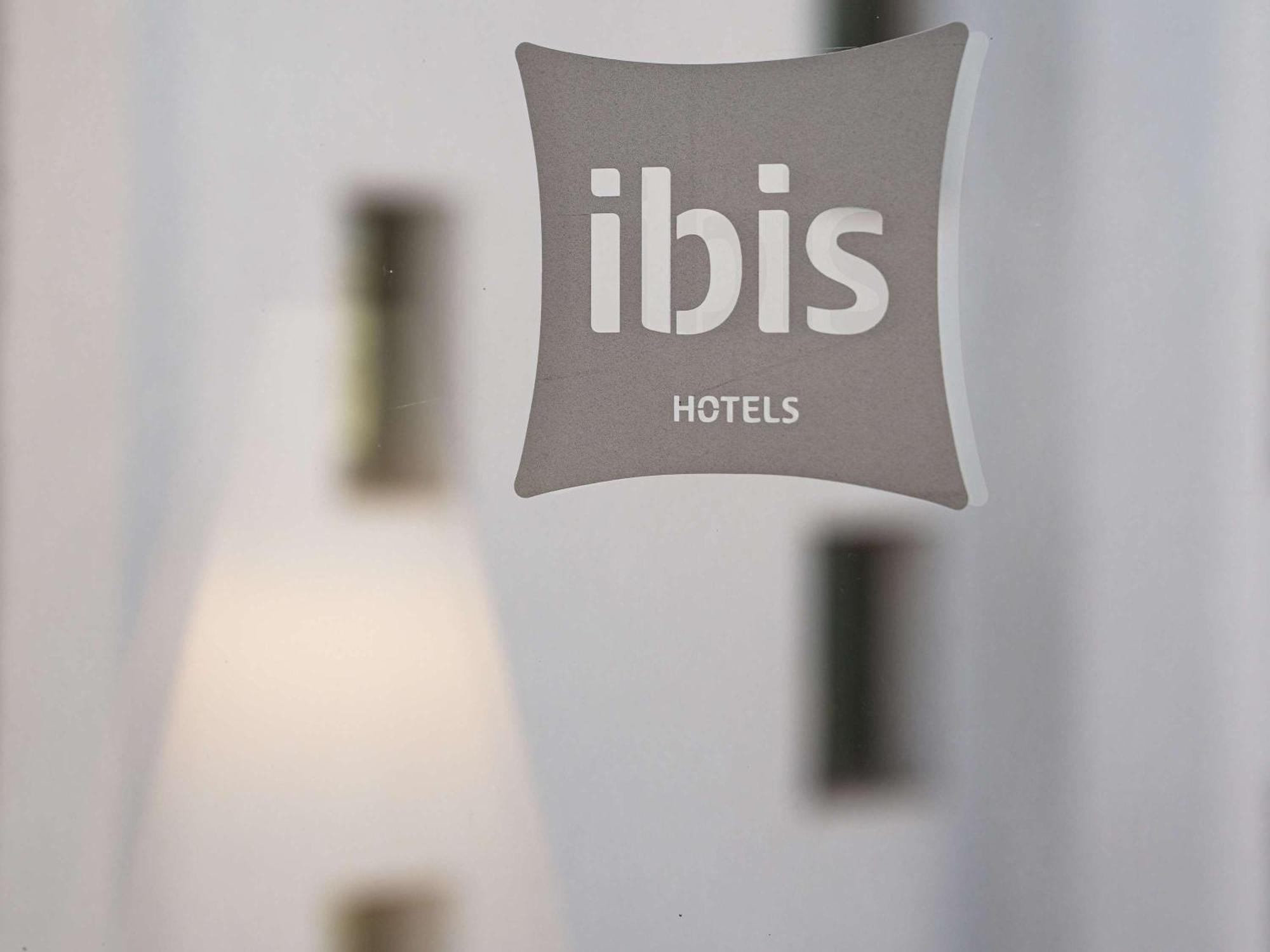 Готель Ibis Сфакс Екстер'єр фото